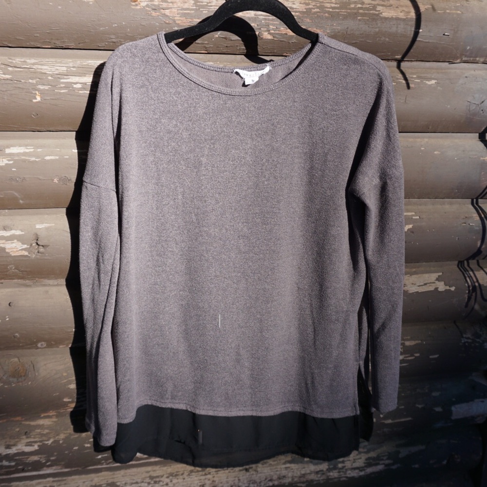 Women’s Neutral Blouse Top. Size Small